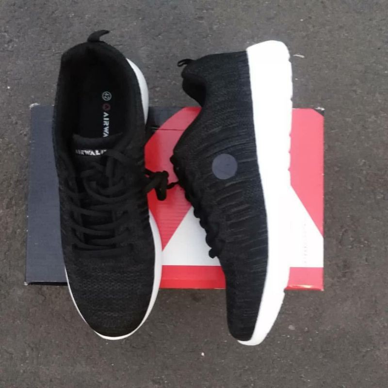 sepatu pria Airwalk Kanoe "Black" 100% ORI