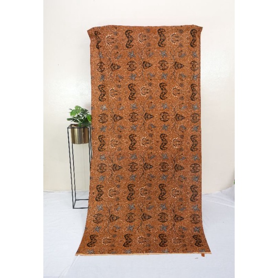 Bahan Batik Kombinasi Tulis Motif Pakem &quot; Wahyu Temurun&quot;