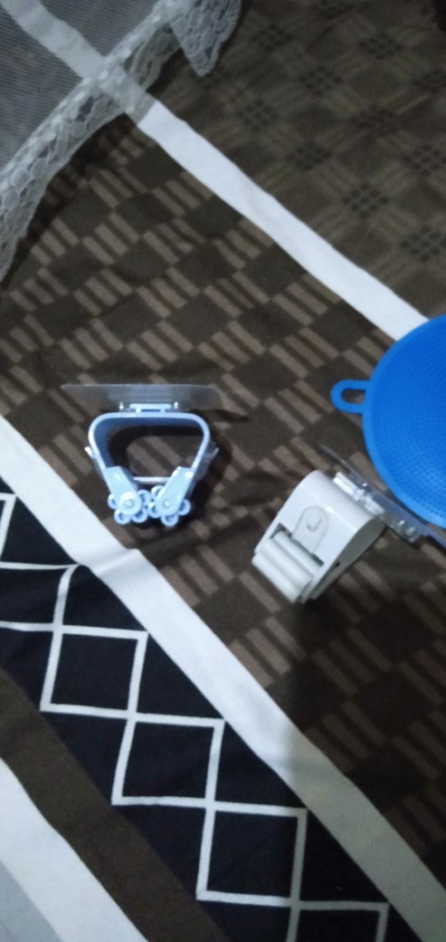 Penjepit Gantungan Sapu Pel Di Dinding Mop Holder