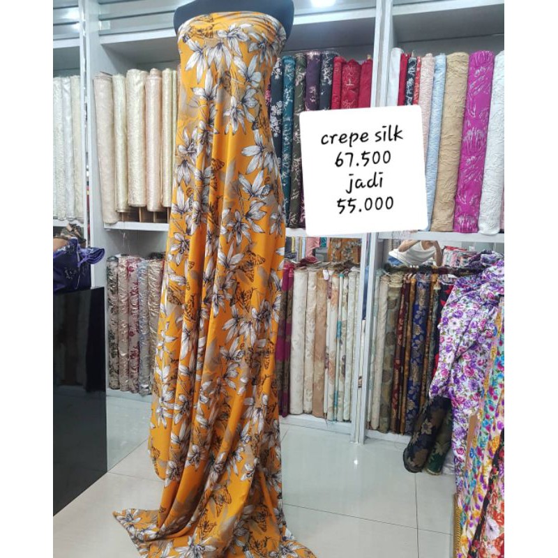 Kain Crepe chiffon sifon silk sutra motif