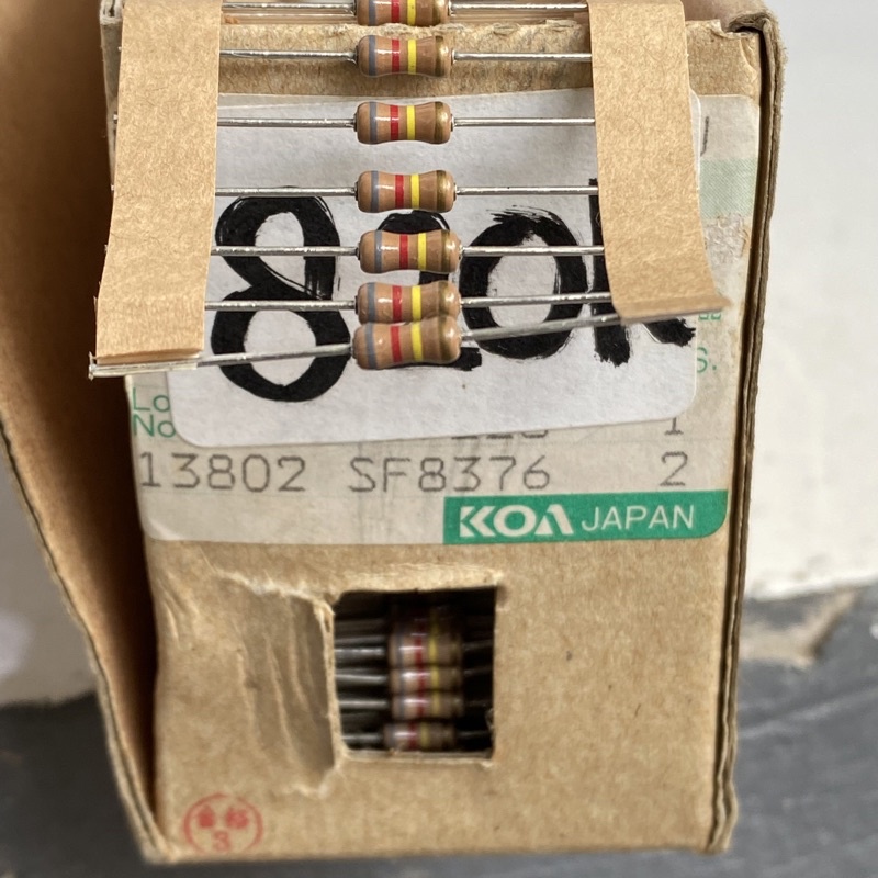 resistor 820K 1/2watt coklat original KOA japan bodi kecil