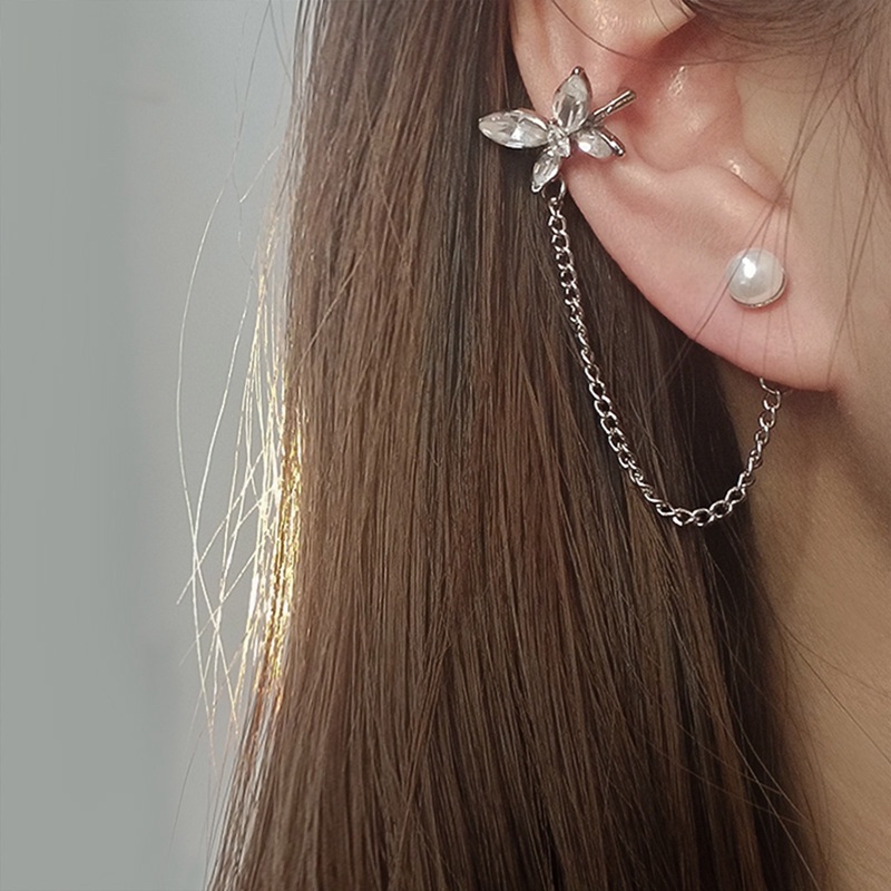Perhiasan Anting Stud Klip Tulang Telinga Wanita Bentuk Kupu-Kupu Rumbai Mutiara Bahan Resin Gaya Vintage Korea