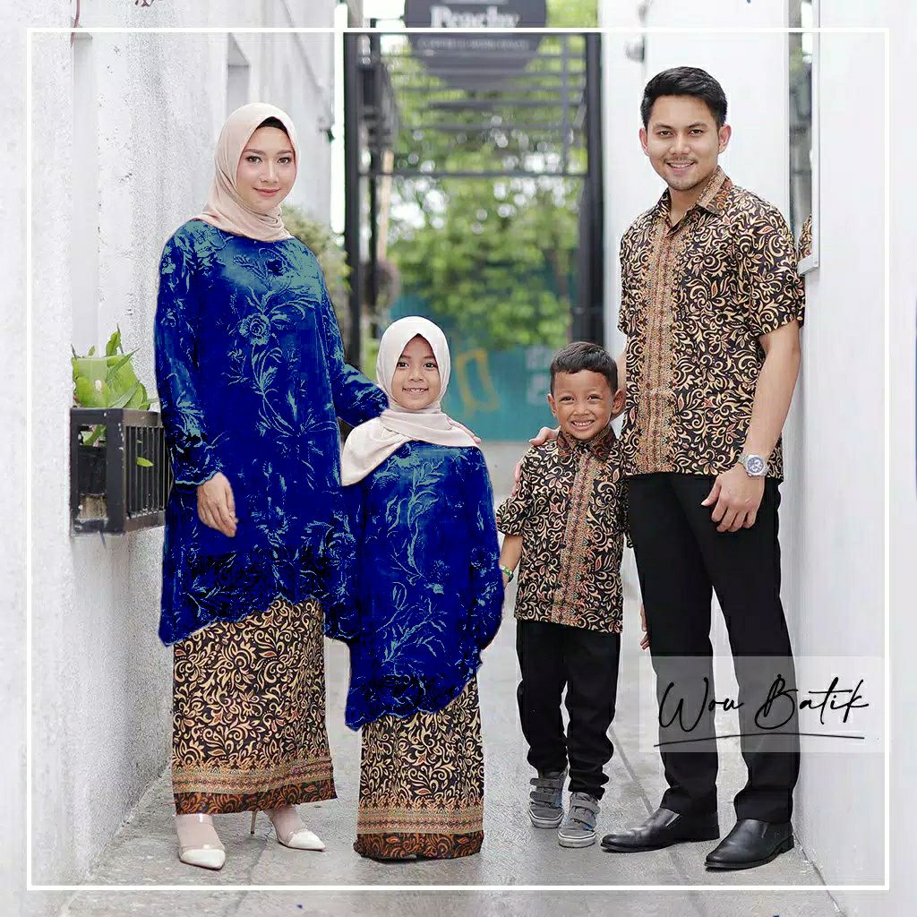 Saroja (899) Couple Sarimbit Batik Keluarga Couple Brukat Keluarga Motif Amelia