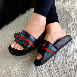 gucci flip flops bow