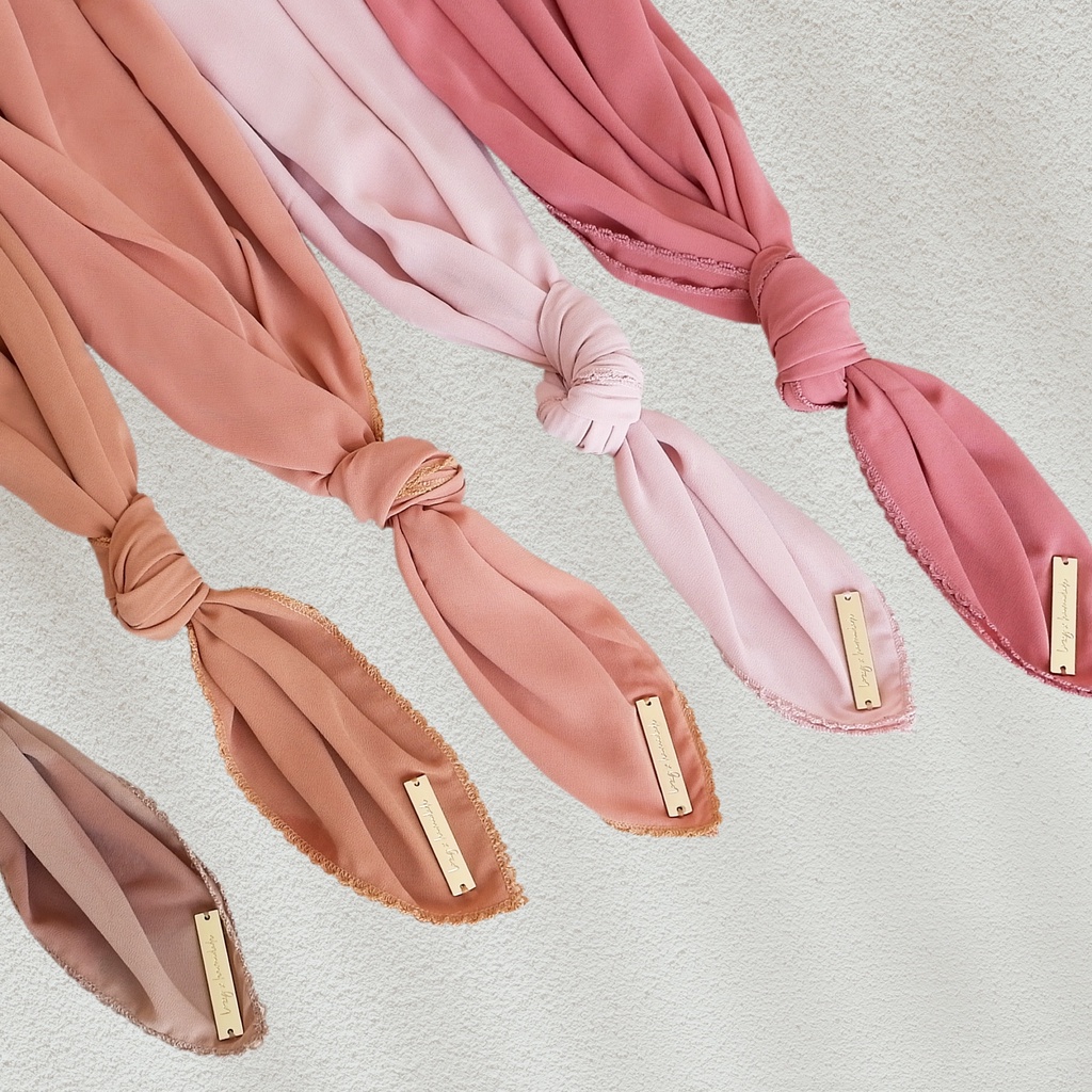 Lozy Hijab - Embroidery Signature Shawl Series 2 ( Pashmina Bordir Lozy x Hamidah )-4