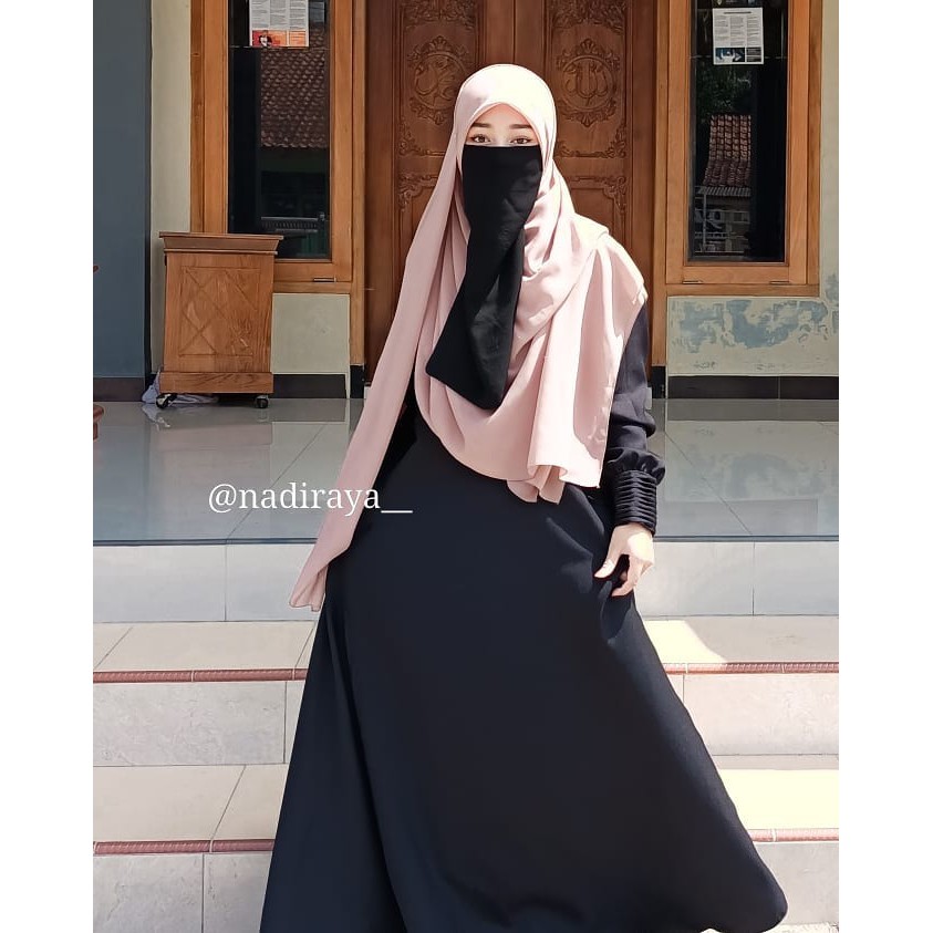 Gamis Syar'i Polos Hitam Wudhu & Busui Frindly