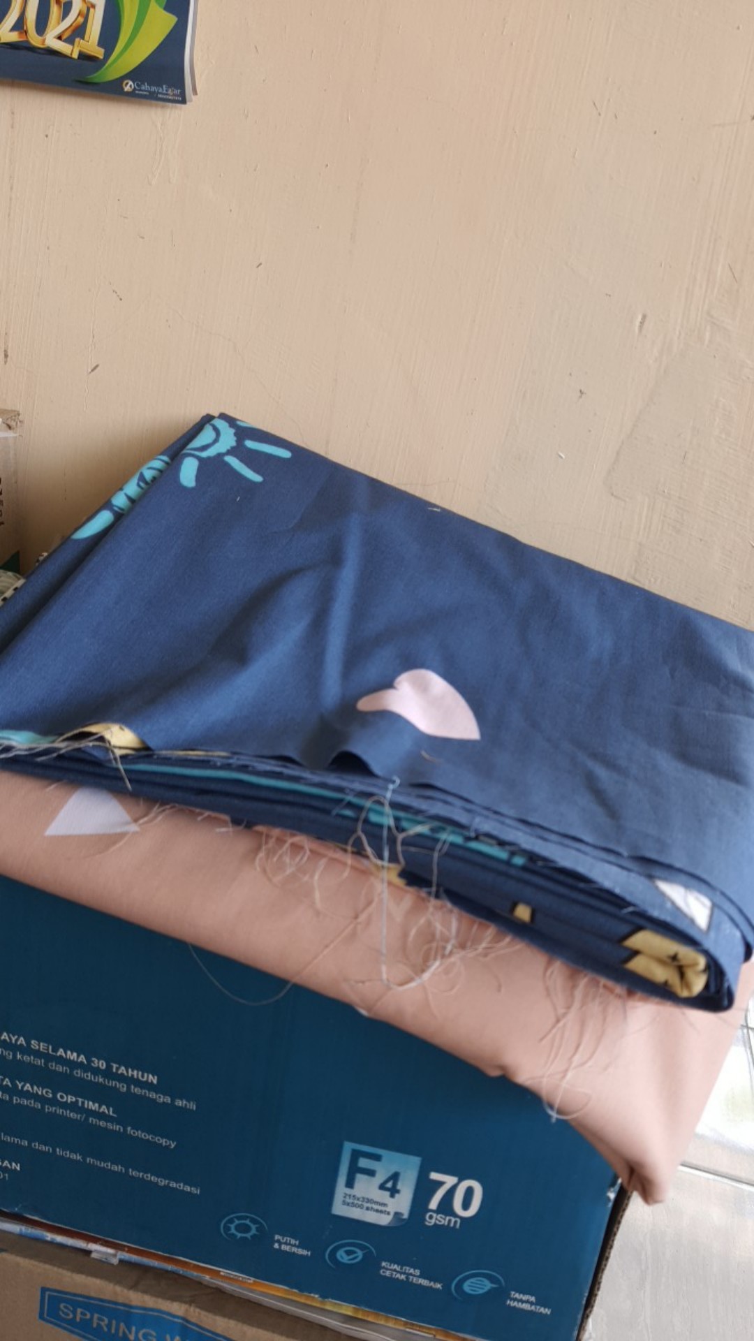 Kain Sprei Meteran Cameo Star