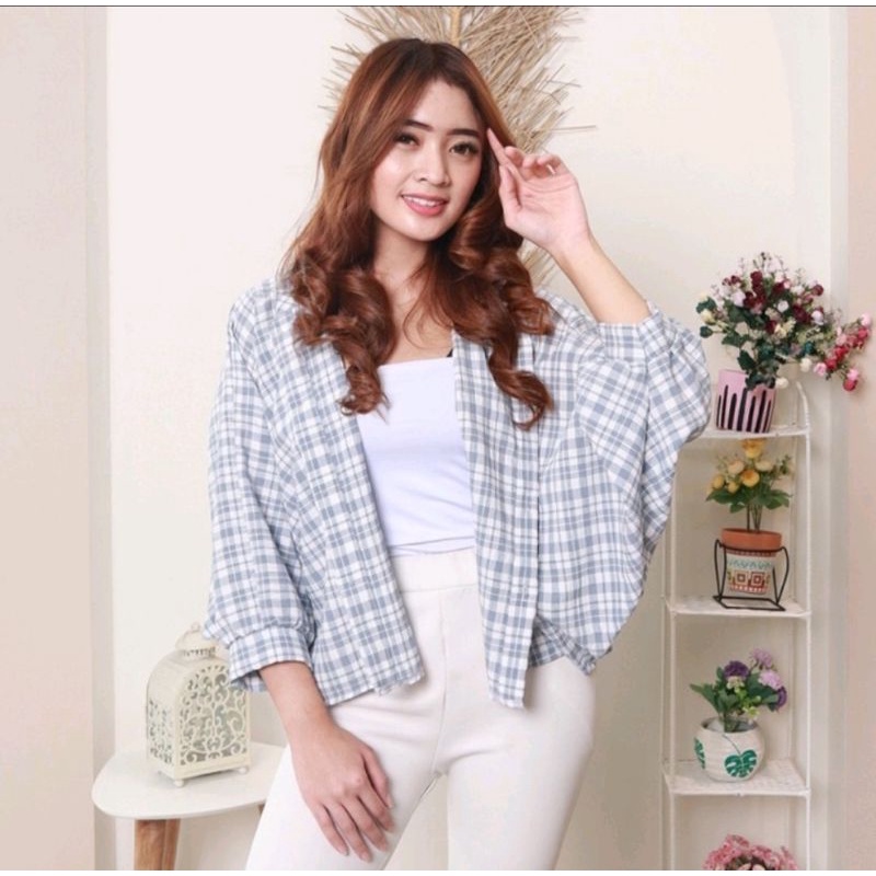 Kemeja Crop Wanita Batwing Elzanteri