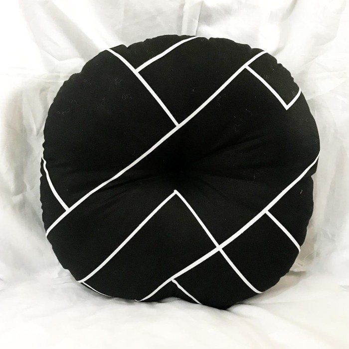 Sofa-Bantal- Bantal Alas Duduk Kursi Bulat -Bantal-Sofa.
