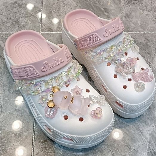 [Tanpa sepatu] Aksesoris sepatu Crocs Jibitz Woman New Pink Cute Charm DIY Button [tidak termasuk sepatu]