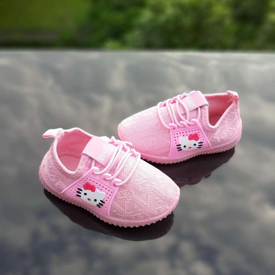 E14 Sepatu Sneaker Anak Perempuan Import Umur 1 2 3 4 thn - BEKRO Hello Kitty