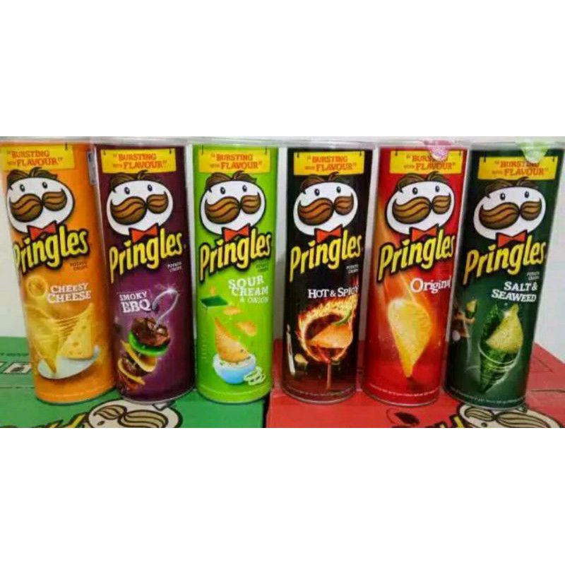 

pringles(potato chip)Snack kentang 107gr aneka rasa