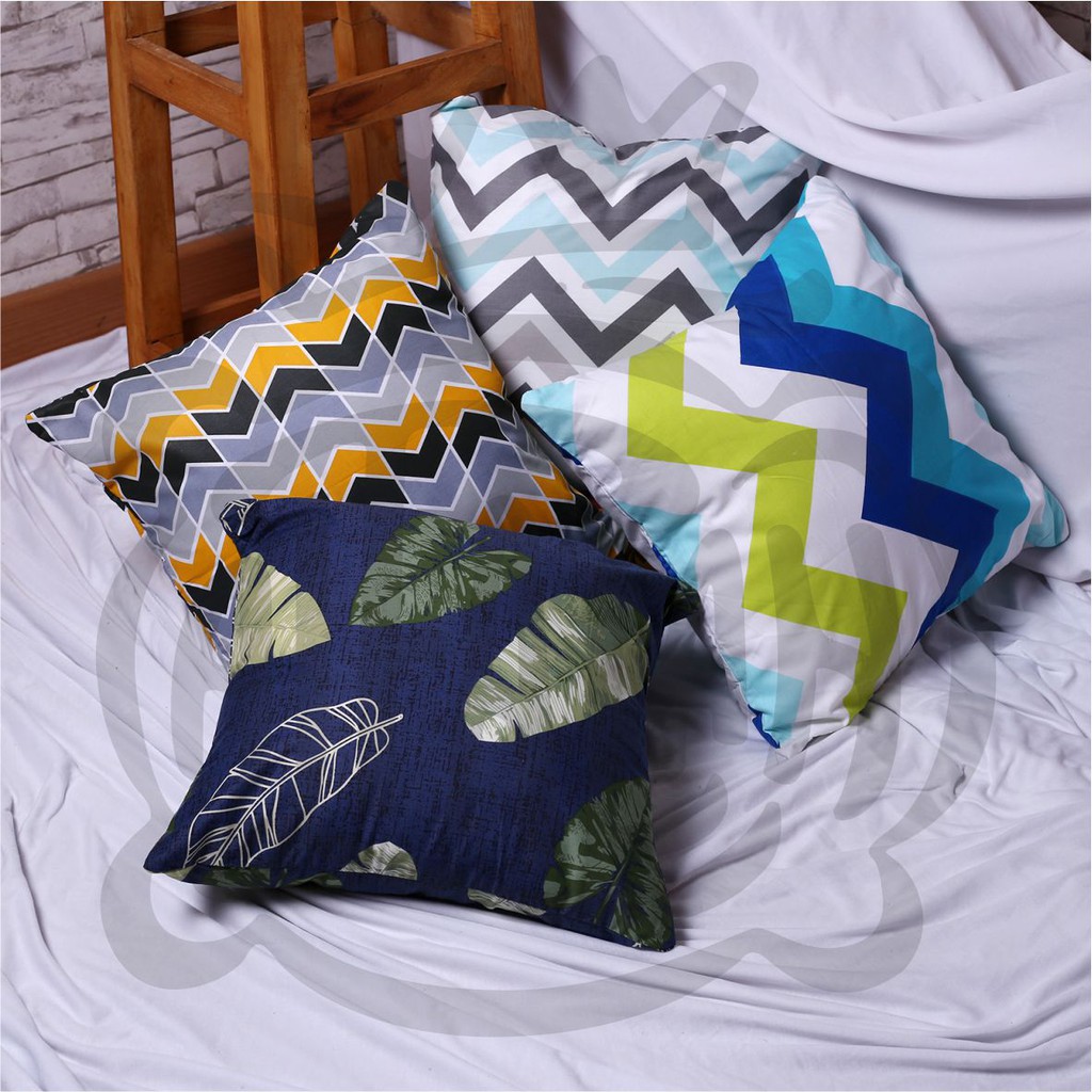 Sarung Bantal Sofa 40x40 Minimalis - Tulisan Home Sweet Home | Motif Geometric / Scandinavian / Triangle / Zigzag / Monstera / Tropical / Tropis / Urban Jungle / Flower / Shabby Chic