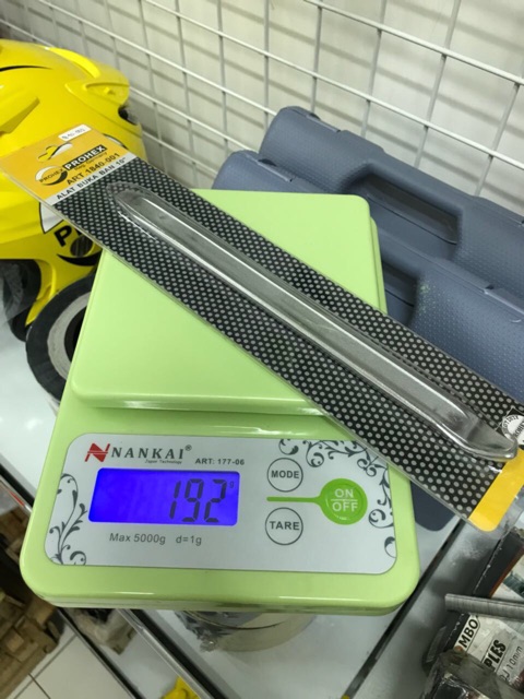 Alat Congkel Ban 10&quot; dan 12&quot; Hasston / Alat buka Ban Hasston 10&quot;