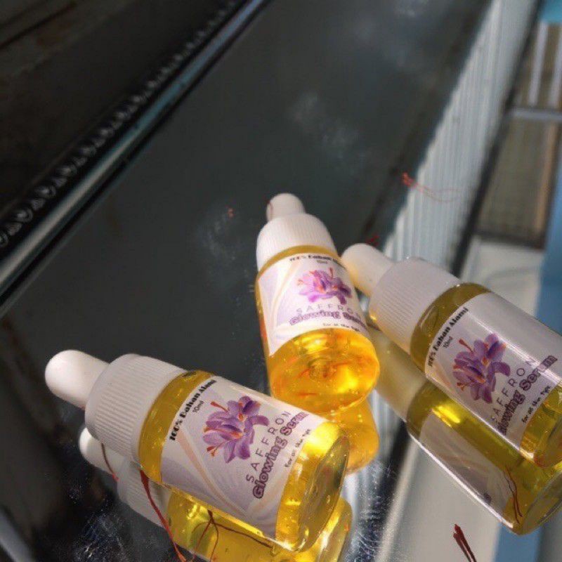 serum saffron glowing whitening serum pemutih badan serum colagen mencerahkan wajah