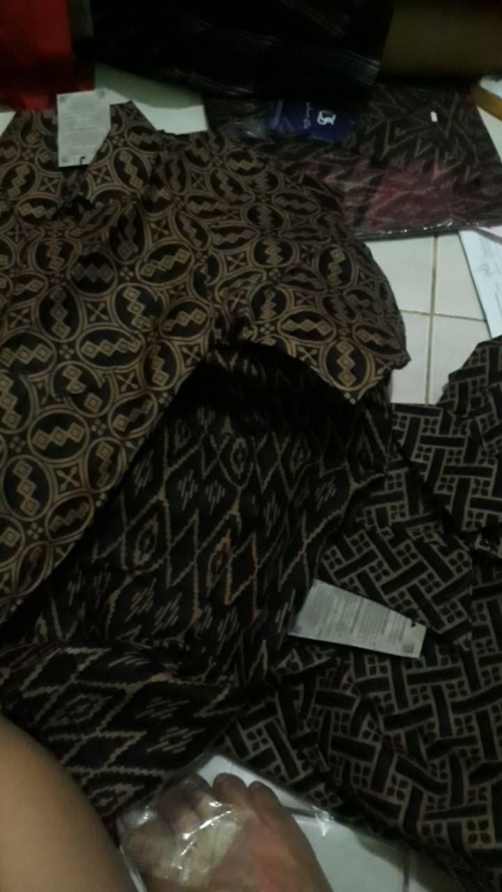 Hem Batik Lawasan Kemeja Batik Pria Kemeja Batik Lengan Pendek