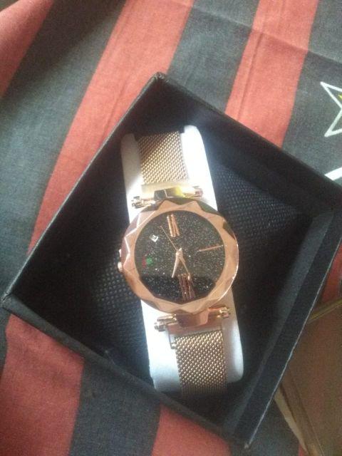 Hubest 100 Pcs Stiker Bintang Stiker Dinding Glow In The Dark Star Sticker