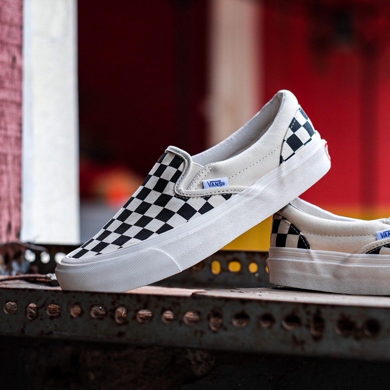VANS VAULT SLIP ON OG CHECKERBOARD  BLACK WHITE
