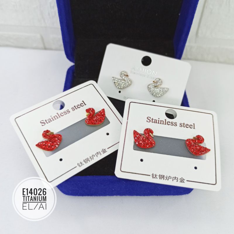 Anting Titanium Gold Stud Angsa Merah/Putih E14026