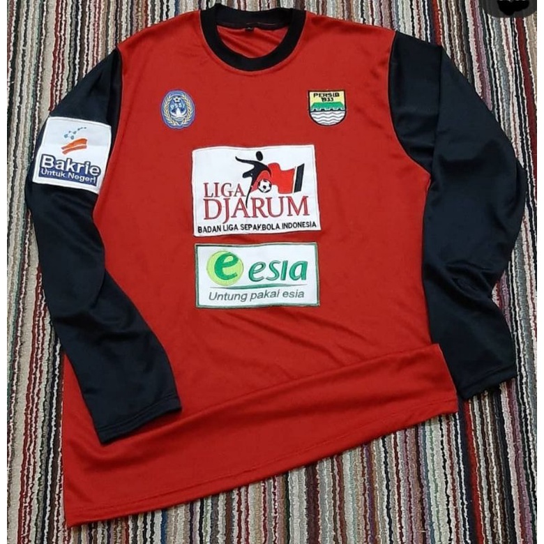 Jersey Retro Kiper Persib Merah 2006