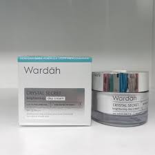 Wardah Crystal Secret Brightening Day Cream