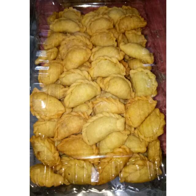 

Pastel mini isi abon spesial