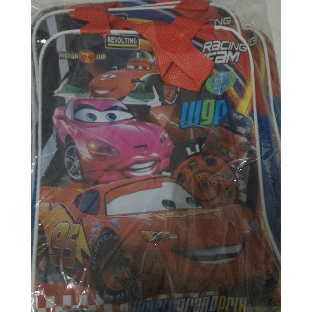 

Tas Tenteng Goodie Bag Retsleting Souvenir Ulang Tahun CARS