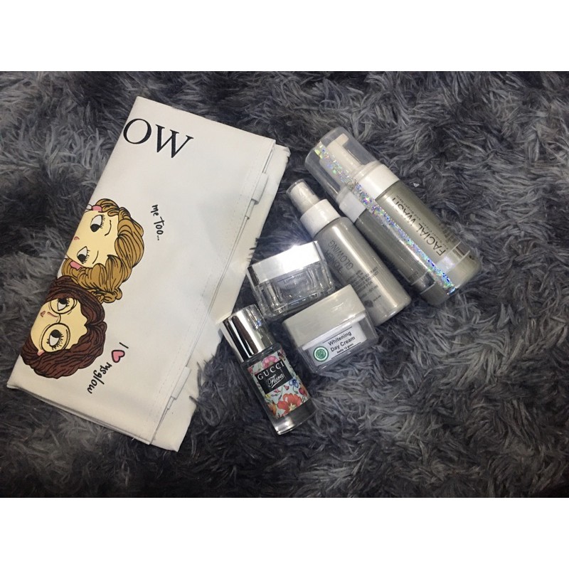 MS GLOW WITH SERUM FREE MIRROR CUTE