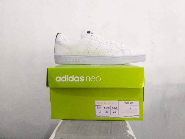 Sepatu Adidas Neo Advantec Full White Putih Polos Motif Hitam Sneakers Olahraga Kuliah Kerja Murah