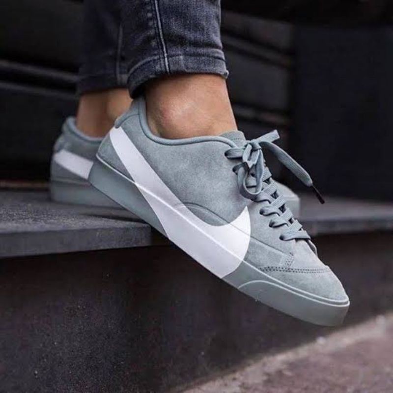 nike blazer low wolf grey