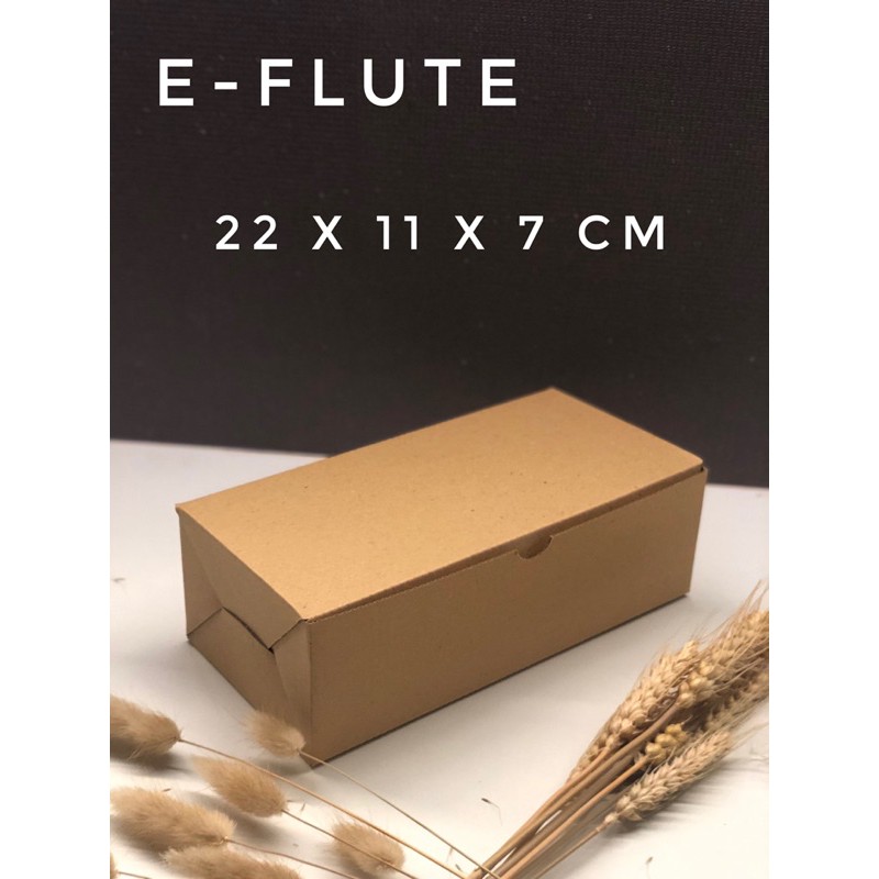 Box Kardus E-Flute Coklat Untuk Packaging Olshop Sovenir Baju Kotak Kado Hampers Snack 22x11x7 CM