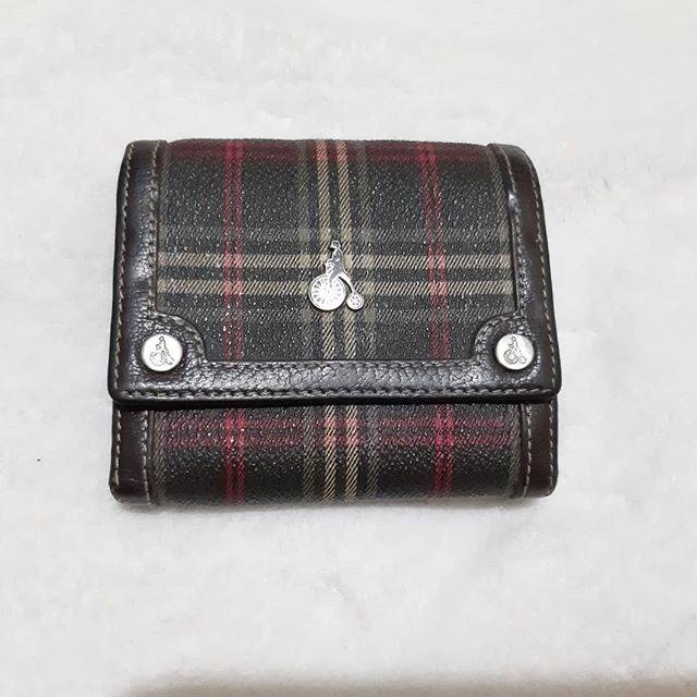Dompet second bean pole