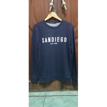 CN hangten navy + zhodie UNIQLO marun