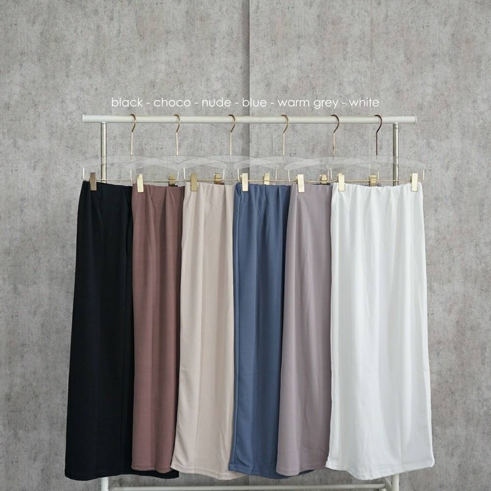 Narda Plain Skirt SL