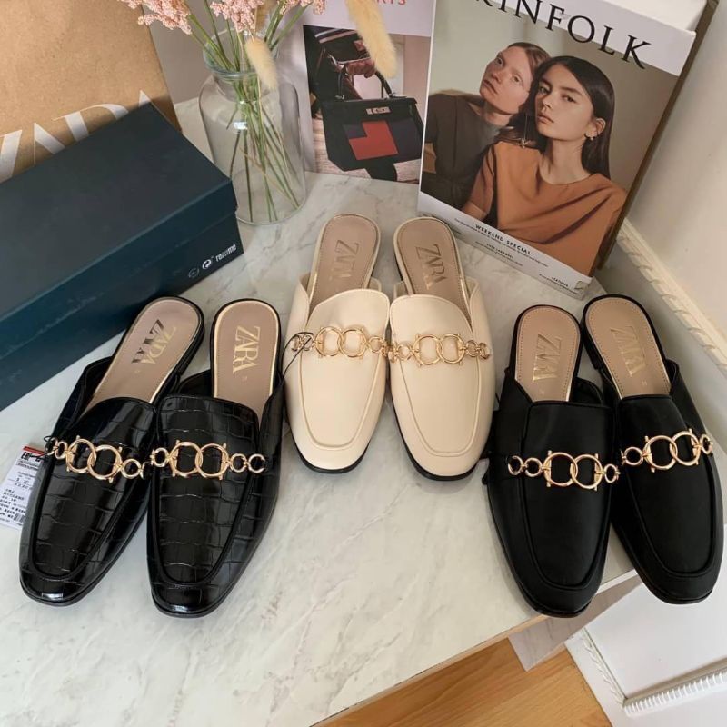 Zara Leather Loafers with Chain ZS152