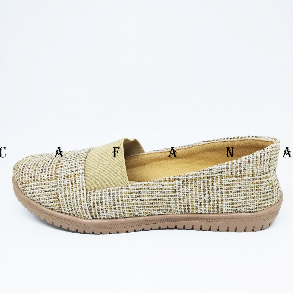 Sepatu Wanita Flat Shoes Aqila SDB106