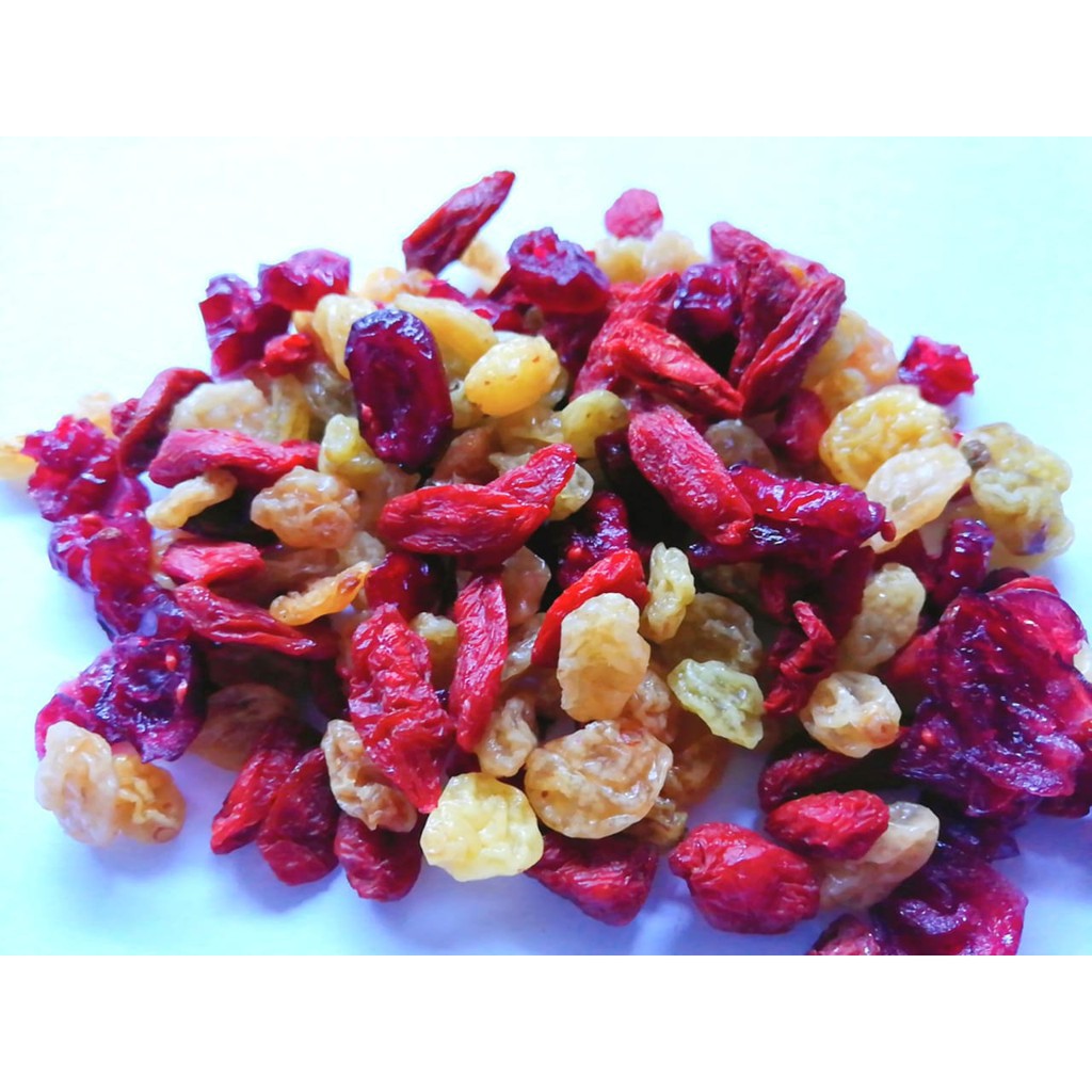 

Mixed Dried Berry Golden Raisin Cranberry Gojiberry Mixberries Mixberry 250gr