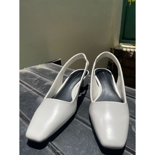 Charles & Keith White Heels Size 39