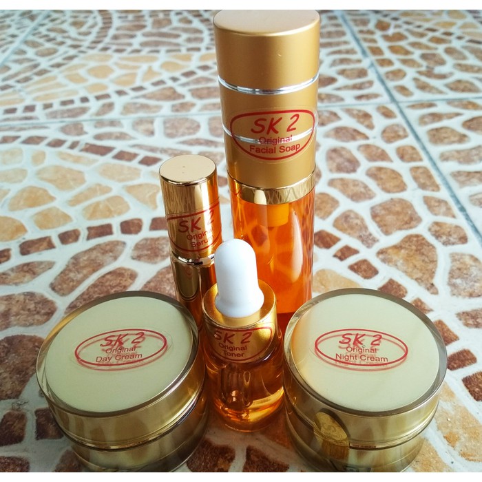 gs0079 HOT PROMO LEBARAN/cream sk2 gold plus serum hologram original
