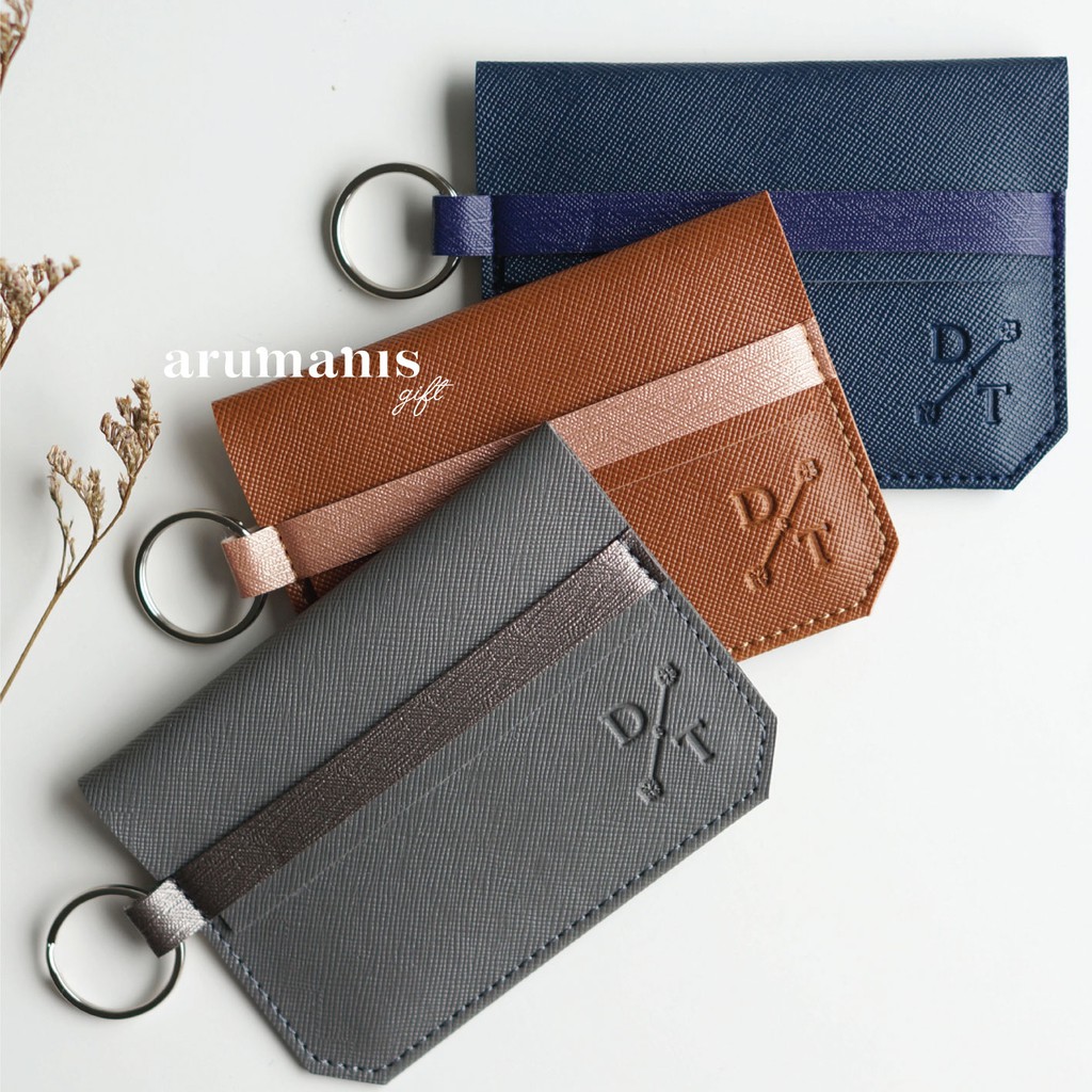 

Dyra Card Holder