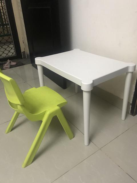 Utter Meja Anak, Dalam/luar Ruang, Putih