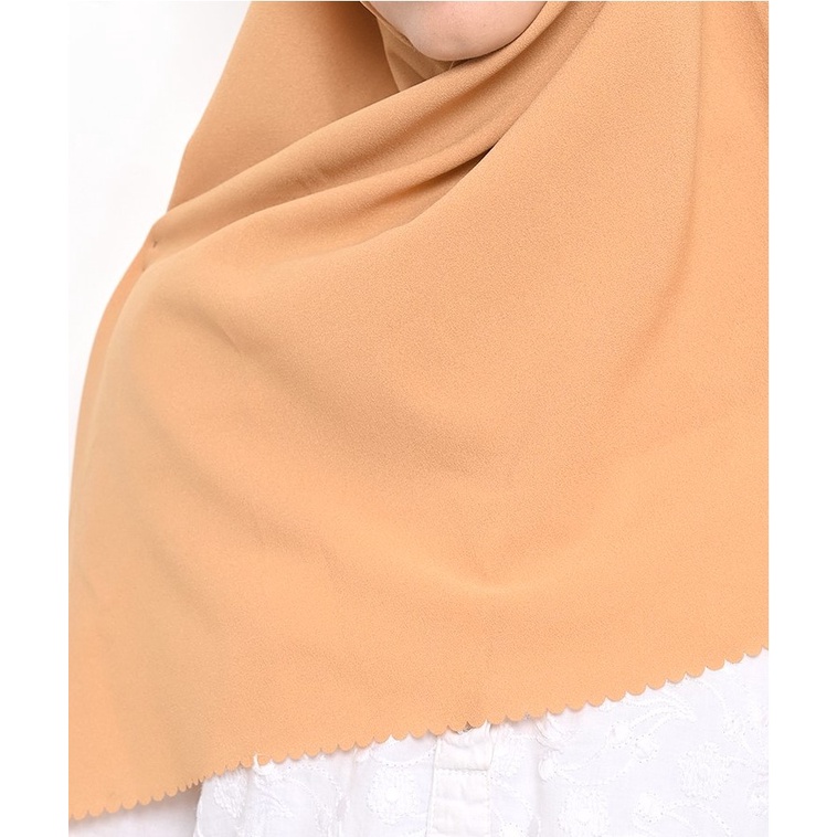 Hijab/jilbab Segi empat wolfis lasercut kecil / segi empat lasercut  wolfis / segi empat lasercut premium / segi empat laser / segi empat laser cut polos