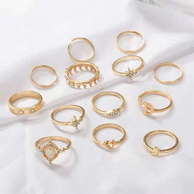 13pcs / Set Cincin Opal Bulan Bintang Mahkota Untuk Aksesoris Perhiasan Wanita