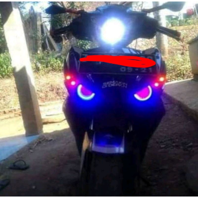 kedok lampu depan MX king variasi plus Projie