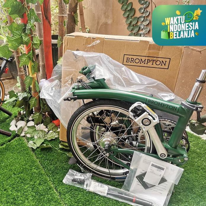 Brompton bike sepeda lipat. M6L Green