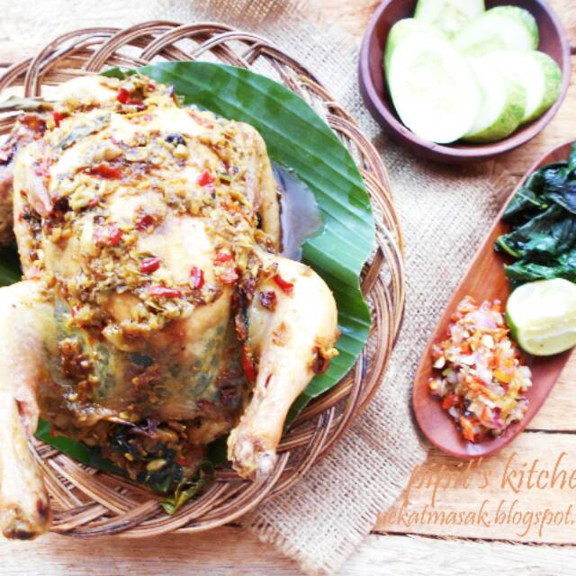 

Ayam betutu bali