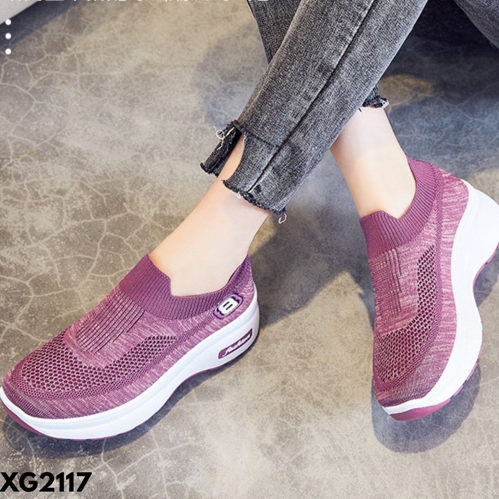 SEPATU SNEAKERS WANITA KEKINIAN SOLE TINGGI LARIS MURAH NYAMAN FLYKNIT IMPORT G2117