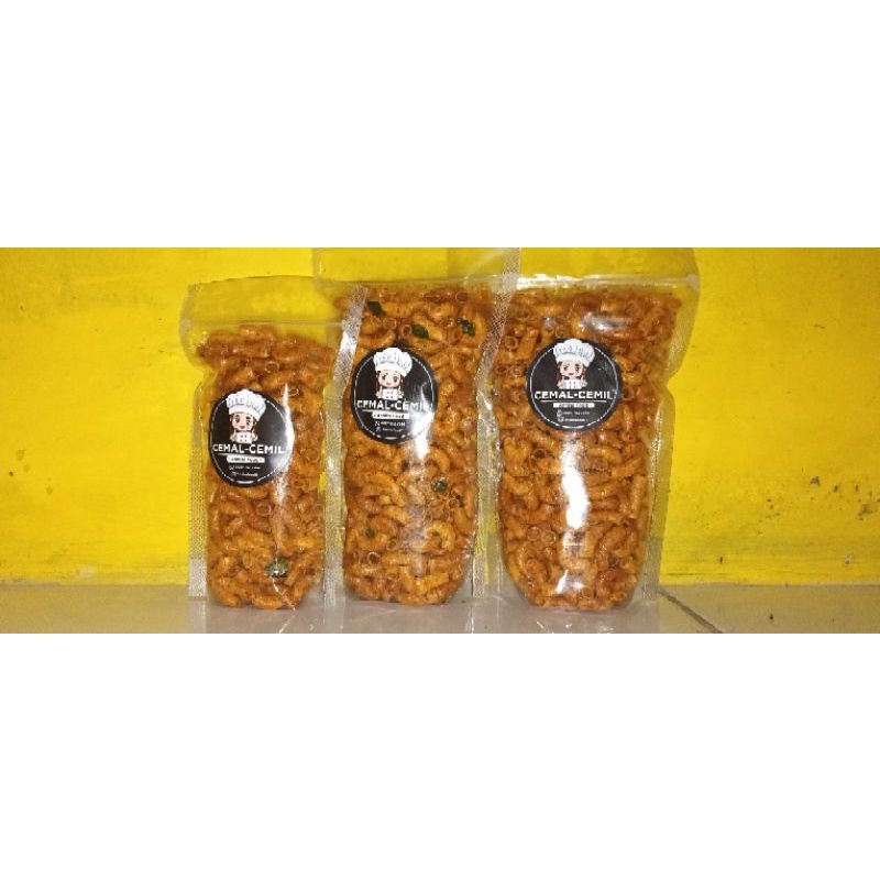 

MAKARONI BANTET PEDAS DAUN JERUK 200gr