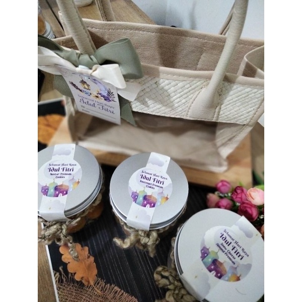 

Hampers Ied Fitri/lebaran Premium wisjman