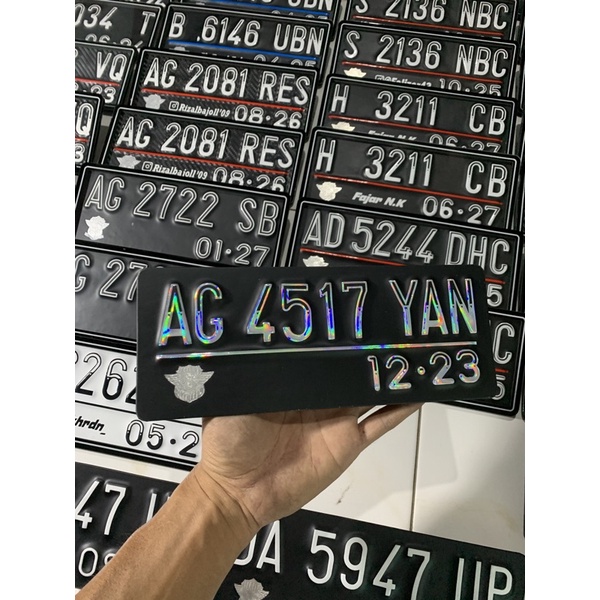 plat nomor font hologram